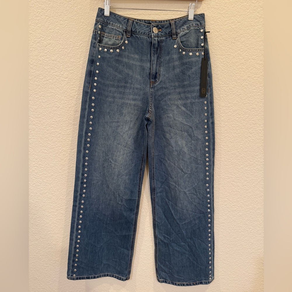 Wide Leg Studded Blue Jeans